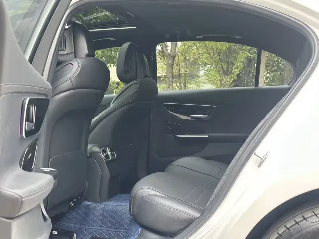 Mercedes-Benz C-Class — Фото автомобиля 10