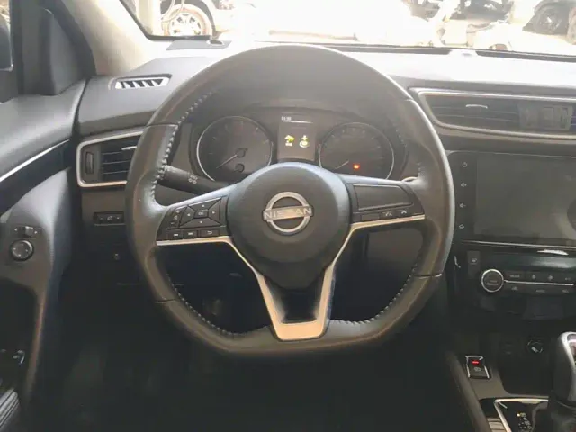 Nissan Qashqai — Фото автомобиля 10