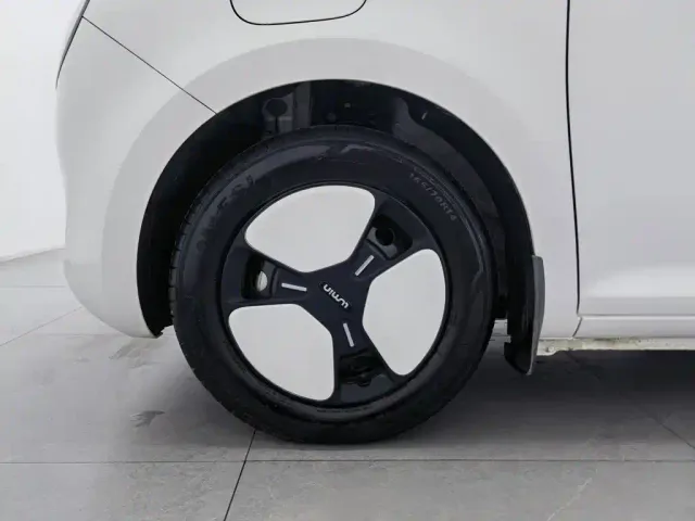 Changan Lumin — Фото автомобиля 17