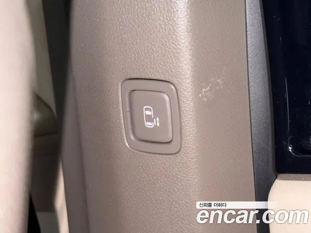 Kia Canival Carnival 4 поколение Бензин 7 мест Signature — Фото автомобиля 14