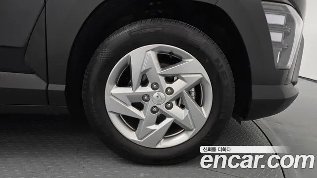 Hyundai Kona SX2 — Фото автомобиля 6