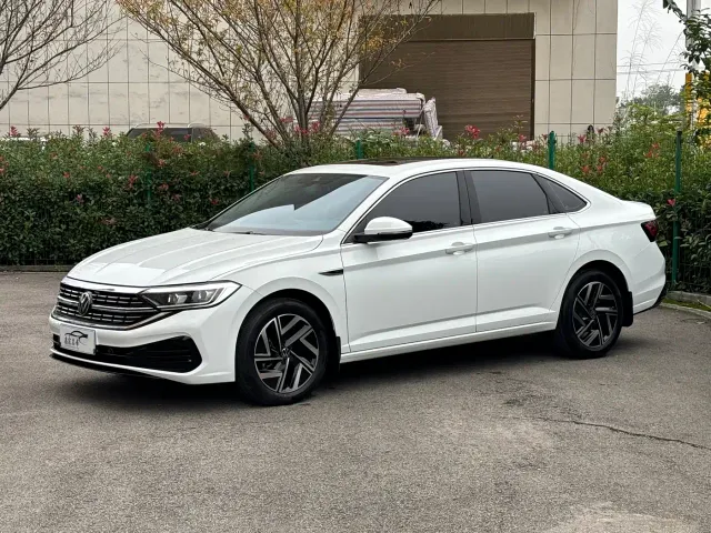 Volkswagen Sagitar — Фото автомобиля 2