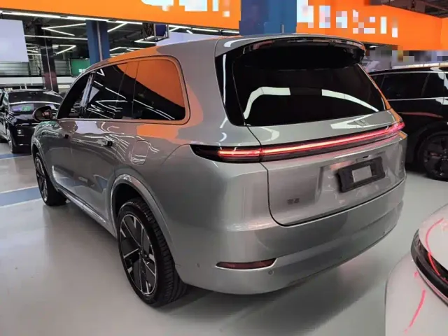 Li Auto L9 — Фото автомобиля 4
