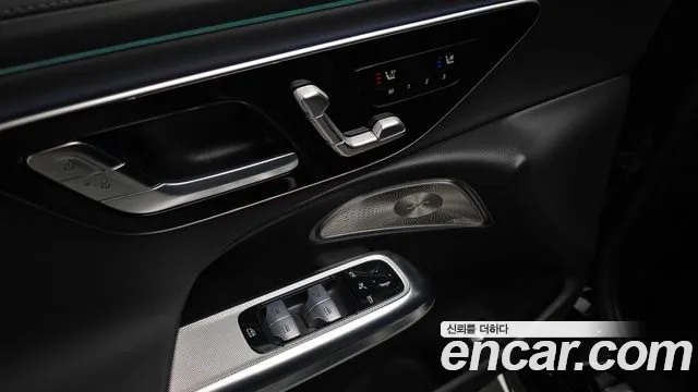 Mercedes-Benz E-Class E-класс W214 E300 4MATIC Exclusive — Фото автомобиля 25