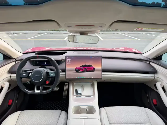 Xiaomi SU7 — Фото автомобиля 4