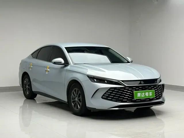 BYD Qin L 2024 DM-i 80KM Leading Edition — Фото автомобиля 3