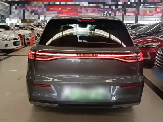 Geely Galaxy E5 — Фото автомобиля 5