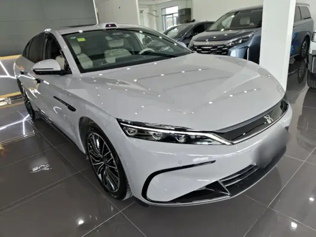BYD Han — Фото автомобиля 3