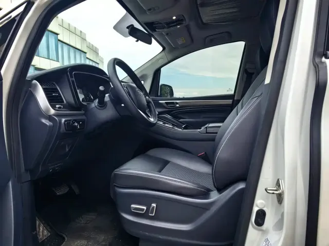 GAC Trumpchi M8 — Фото автомобиля 4