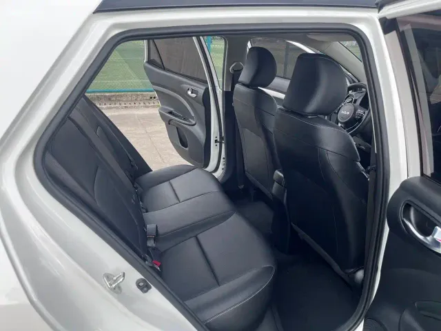 Kia KX1 — Фото автомобиля 8