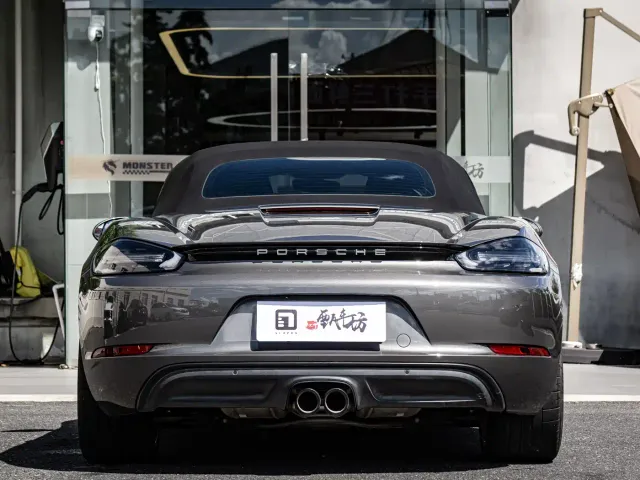 Porsche 718 — Фото автомобиля 7
