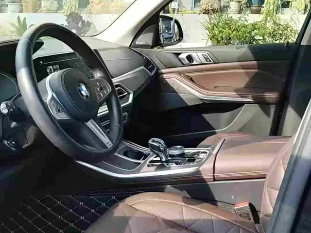 BMW X5 — Фото автомобиля 3