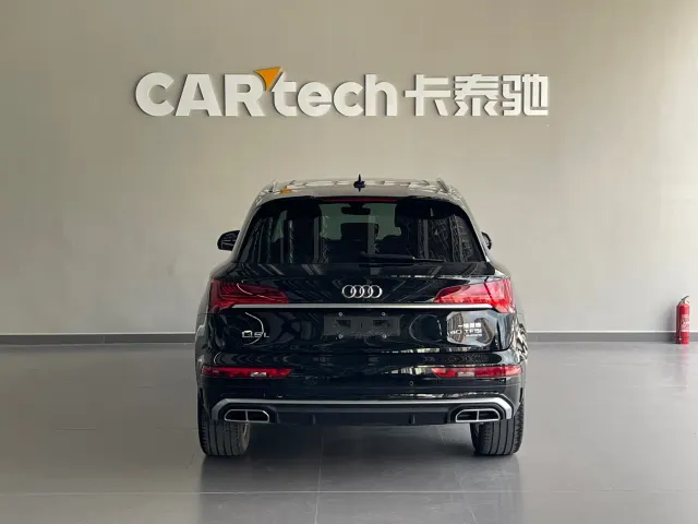 Audi Q5L — Фото автомобиля 5