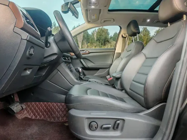 Volkswagen Tharu — Фото автомобиля 4