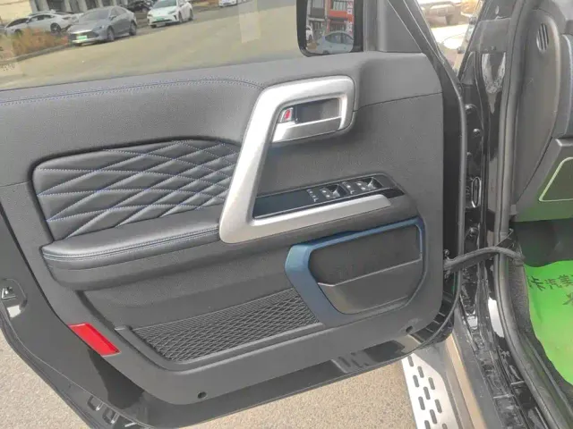 BAIC BJ40 — Фото автомобиля 7