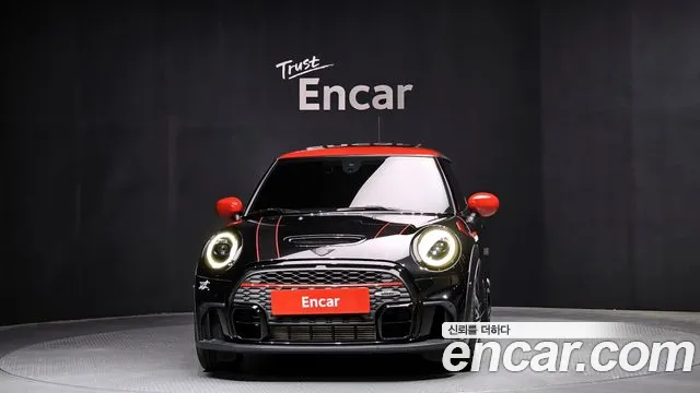 Mini Cooper — Фото автомобиля 3