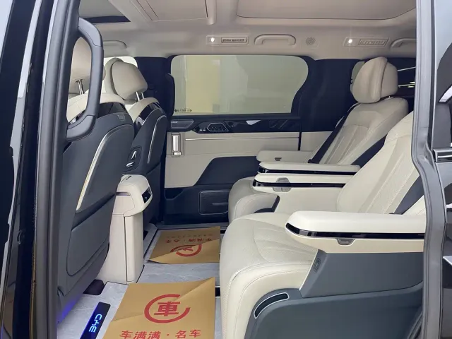 BYD Xia — Фото автомобиля 5