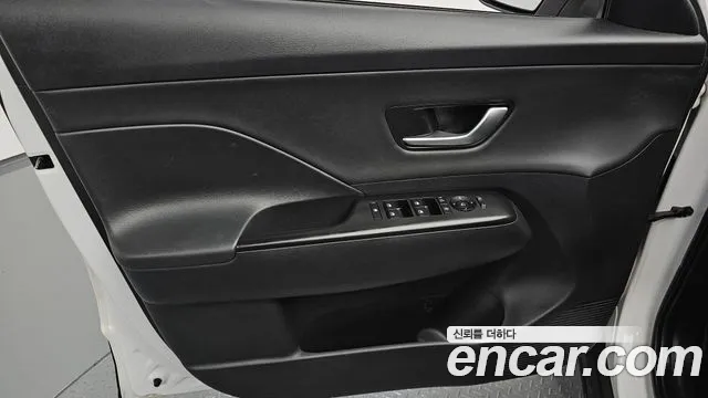 Hyundai Kona — Фото автомобиля 13