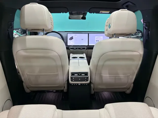 Li Auto L6 — Фото автомобиля 14