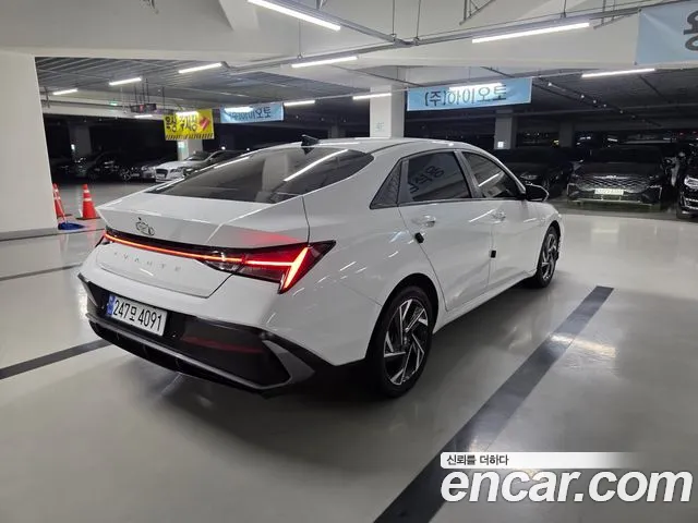 Hyundai AVANTE Новый Avante (CN7) — Фото автомобиля 4