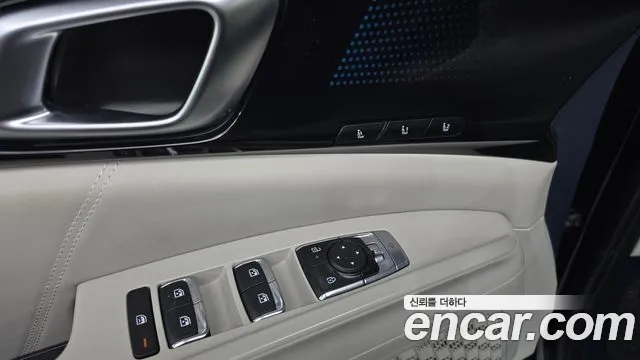 Kia Carnival Generation 4 — Фото автомобиля 29