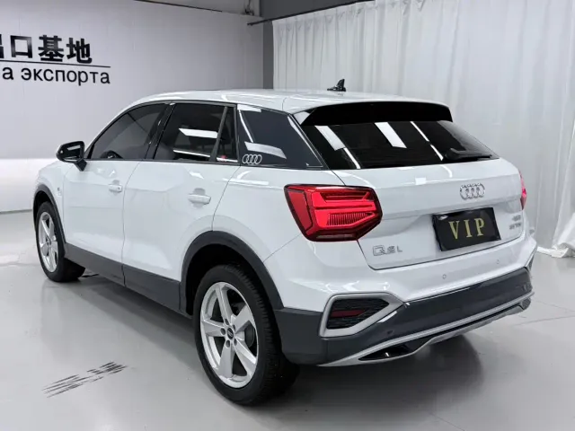 Audi Q2L — Фото автомобиля 4