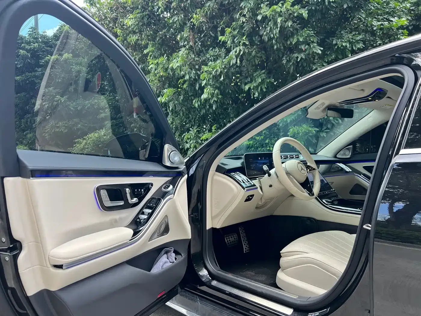 Mercedes-Benz Mercedes-Benz S-Class 2023 Model S 400 L Luxury Edition — Фото автомобиля 4