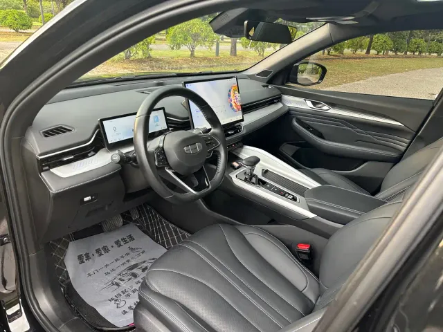 Geely Xingrui — Фото автомобиля 7