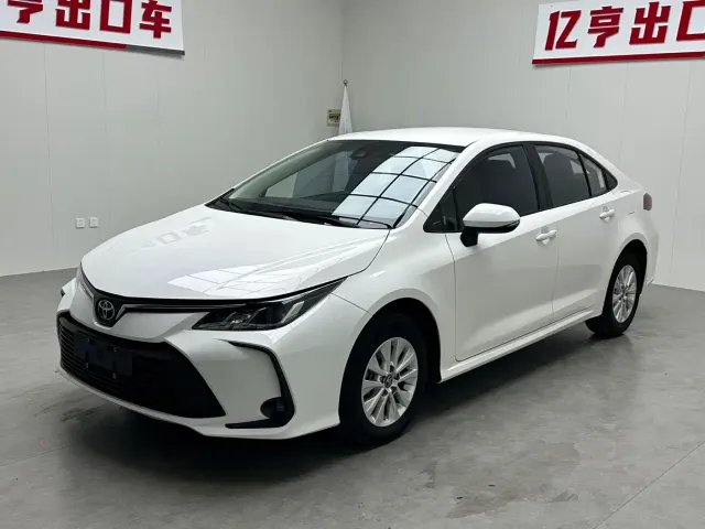 Фотография автомобиля — Toyota Corolla