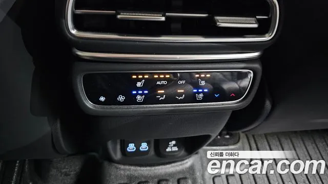 Genesis GV80 2.5T Бензин AWD — Фото автомобиля 15
