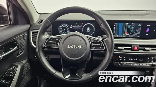 Kia Seltos — Фото автомобиля 13
