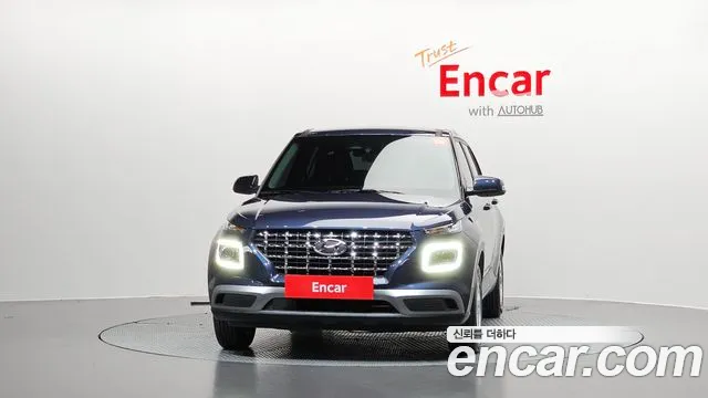 Hyundai Venue — Фото автомобиля 3