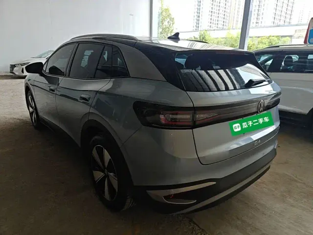 Volkswagen ID.4 X — Фото автомобиля 4