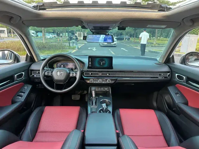 Honda Civic — Фото автомобиля 8