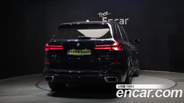 BMW X5 xDrive 40i M Sport — Фото автомобиля 4
