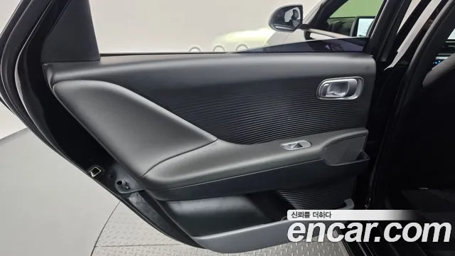Hyundai Ioniq 6 — Фото автомобиля 14