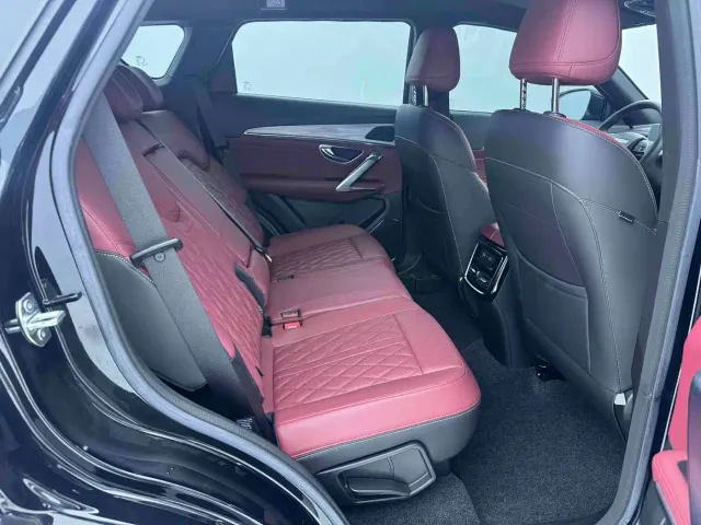 Jetour X70 Plus — Фото автомобиля 21