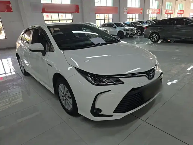 Toyota Corolla — Фото автомобиля 21