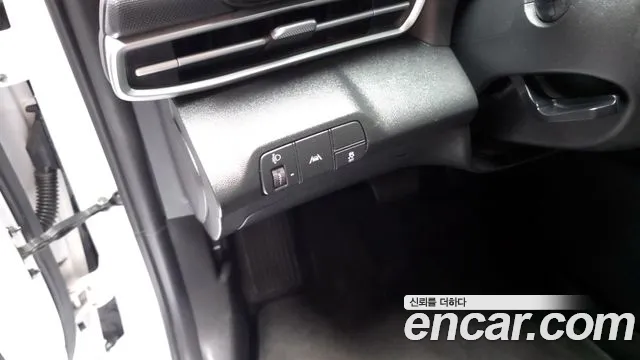 Hyundai AVANTE Avante (CN7) — Фото автомобиля 30