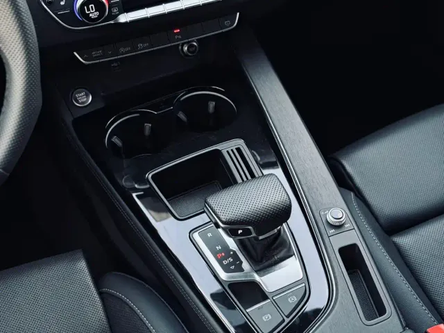 Audi A4L — Фото автомобиля 8