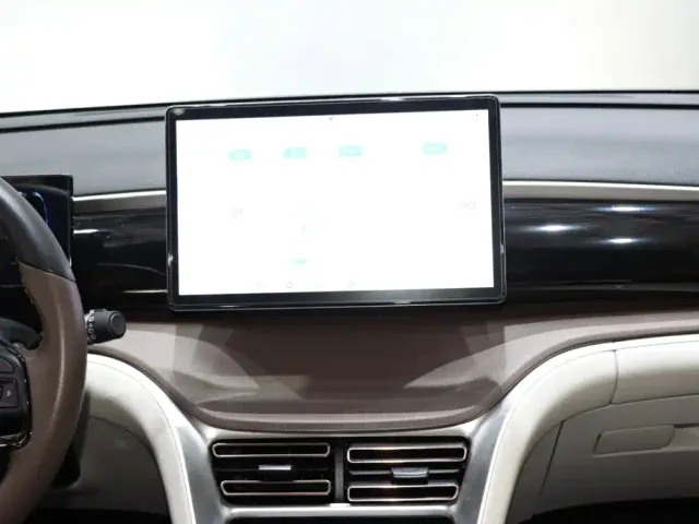 BYD Song Pro — Фото автомобиля 14