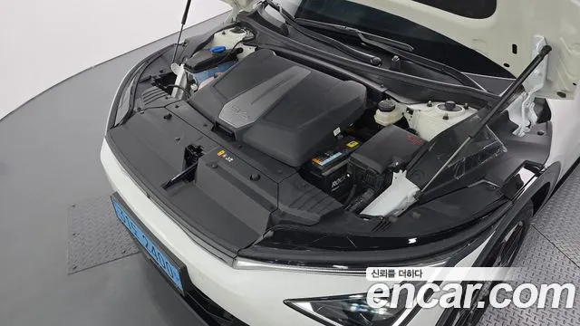 Kia EV6 — Фото автомобиля 6