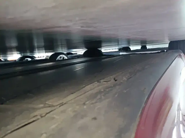 Tesla Model 3 — Фото автомобиля 20