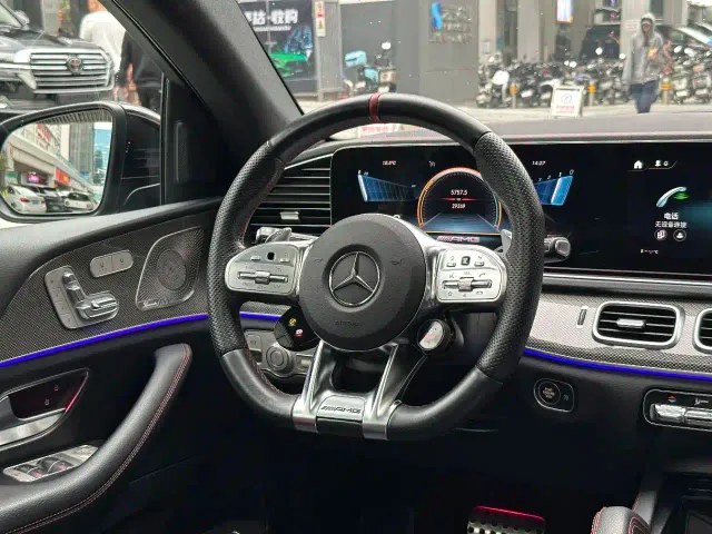 Mercedes-Benz GLE Coupe AMG — Фото автомобиля 9