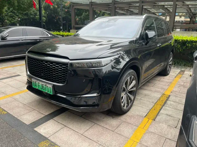 Фотография автомобиля — Li Auto ONE