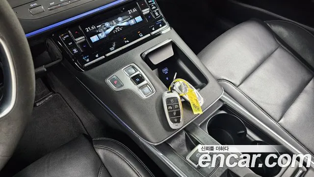 Hyundai Grandeur New — Фото автомобиля 12