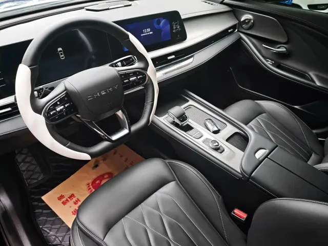 Chery Arrizo 8 — Фото автомобиля 5