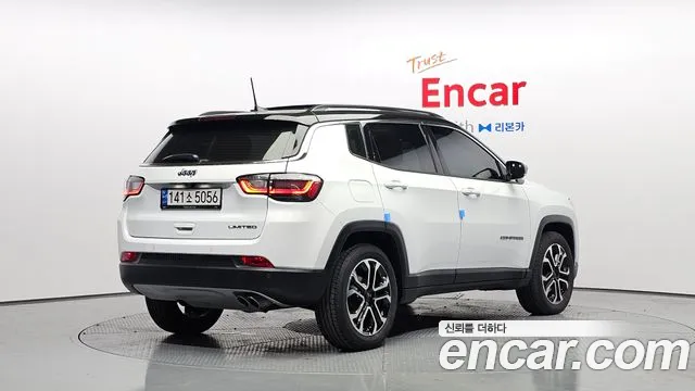 Jeep Compass 2nd Gen — Фото автомобиля 2