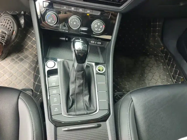 Volkswagen Sagitar — Фото автомобиля 9