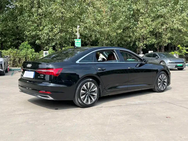 Audi A6L — Фото автомобиля 6